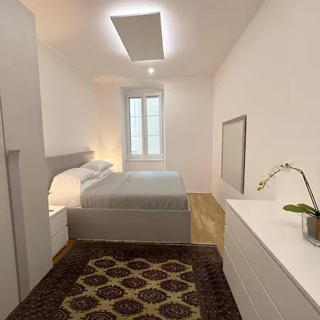 Trieste 411 E Trieste 411 II - Rooms & Apartments 4* Trieszt