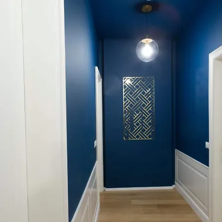 411 E 411 Ii - & Guest house Trieste