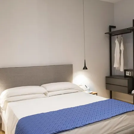Guest house 411 E 411 Ii - & Trieste