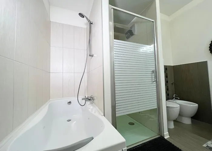 411 - & ゲストハウス