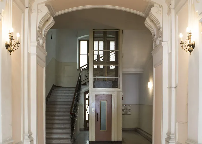 ゲストハウス 411 - &