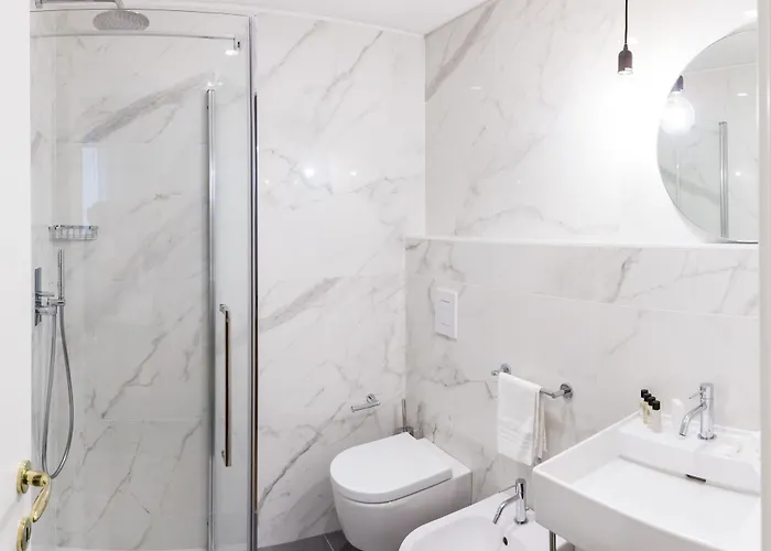 411 - & ゲストハウス トリエステ