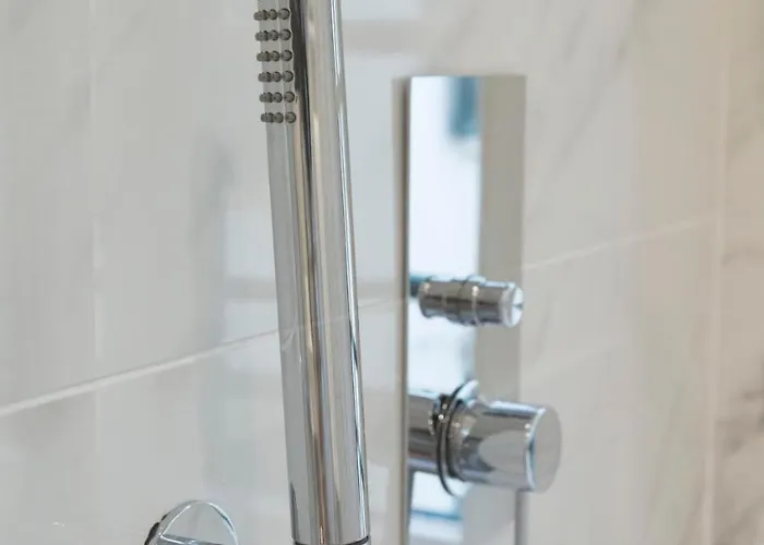 411 - & 4* トリエステ