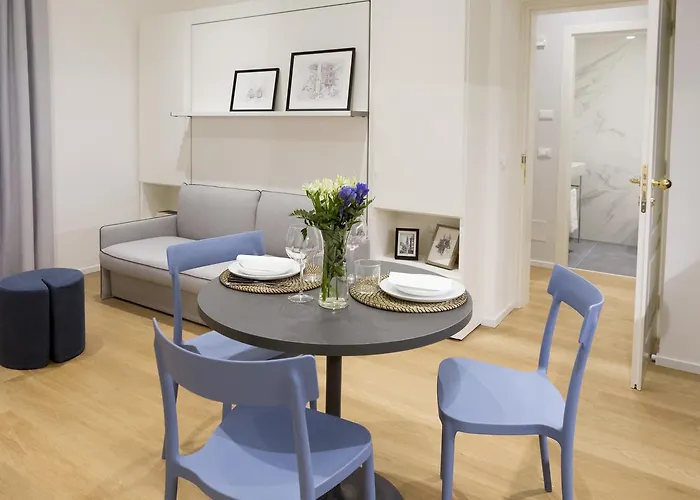 411 - & ゲストハウス 4*