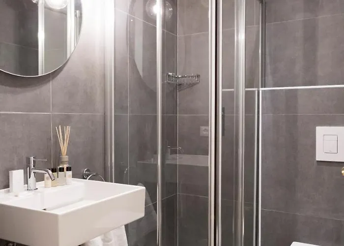 ゲストハウス 411 - &