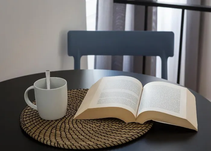 ゲストハウス 411 - & 4*